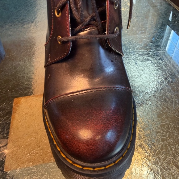 Dr.Martens Averil Arcadia Leather Cherry Ankle Heeled Boots Size 11 - Picture 7 of 10